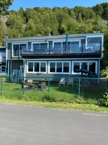 Ảnh trong thư viện ảnh của L'Appart du St-Laurent #1 - Vue sur le fleuve ở Lévis