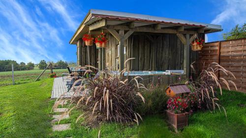 Romantic Jacuzzi Hideaway near Hévíz