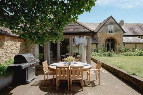Κήπος έξω από το Pitcombe Barn, Bruton