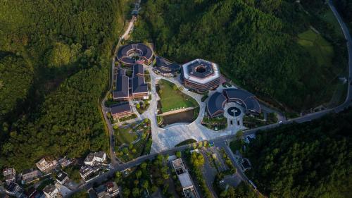 Άποψη από ψηλά του Hilton Garden Inn Jingdezhen Taoyuan Valley