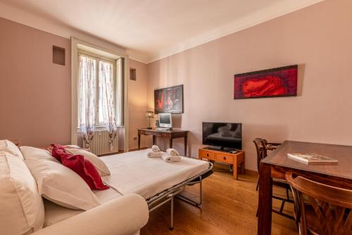Elegant Apartment with Parking - Central Station