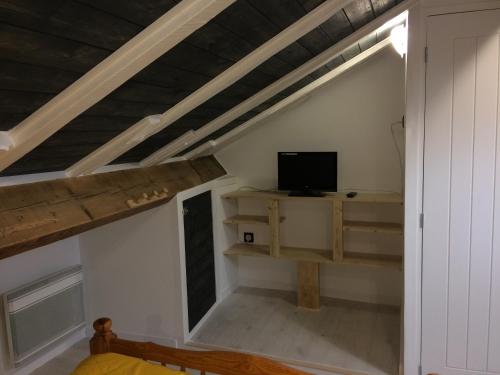 Photo de la galerie de l'établissement Méjane 23- 3eme étage, à Espalion