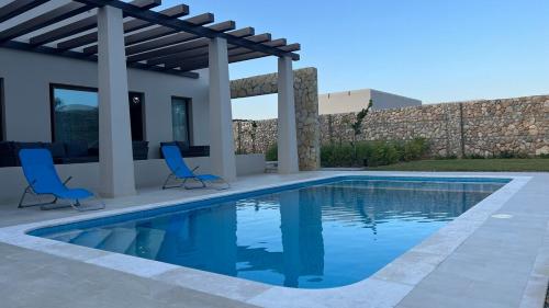 Bazén v ubytování Murooj AlSifah nebo v jeho okolí