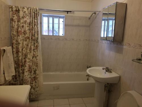 Gallery image of Diana place in Spanish Town