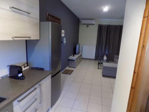 Η κουζίνα ή μικρή κουζίνα στο lefkoma