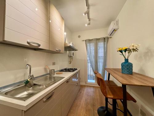 Kuchyň nebo kuchyňský kout v ubytování Foder'House Design Suite