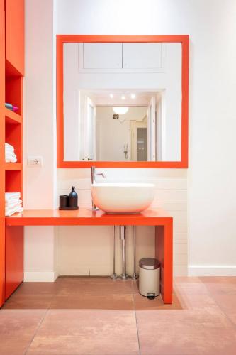 Welkhom Bocconi Modern 2 Bdr