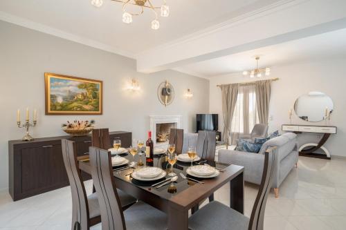 Irene Luxury Villa Residence