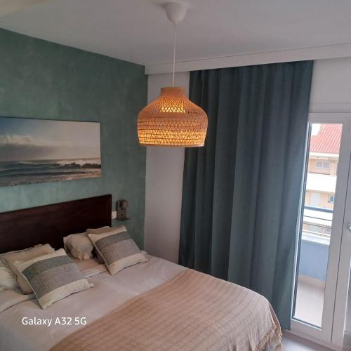 Duplex con piscina, parking y wifi a 250m de la playa
