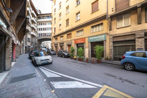 Florence Ponte Vecchio Apartment