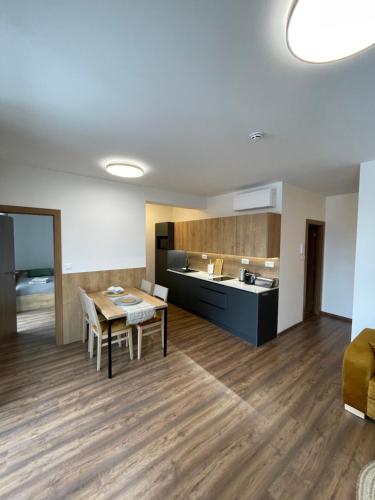 Aparmán Bešeň 409