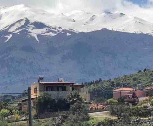Γενική θέα στο βουνό ή θέα στο βουνό από  αυτή η βίλα