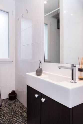Beautiful Apt in Heart of Paris 2nd
