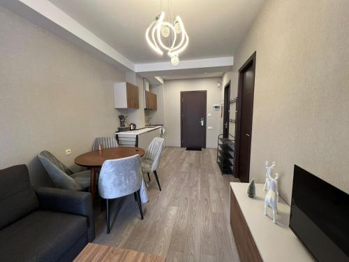 Una cocina o zona de cocina en Crystal Apartment