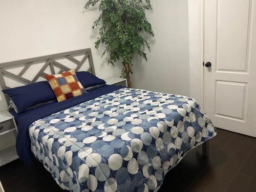 Ένα ή περισσότερα κρεβάτια σε δωμάτιο στο Akhtar's Residence