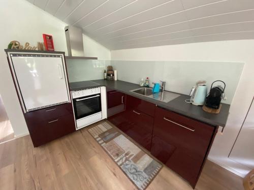 Kuchyň nebo kuchyňský kout v ubytování Ferienwohnung in Mörel
