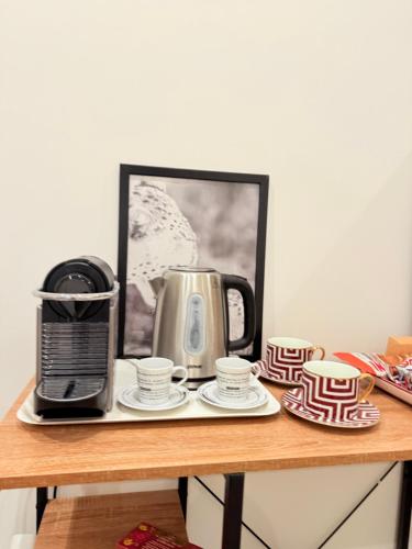 Raffaella Home