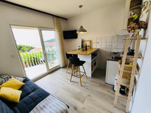 TV a/nebo společenská místnost v ubytování Apartments ZB