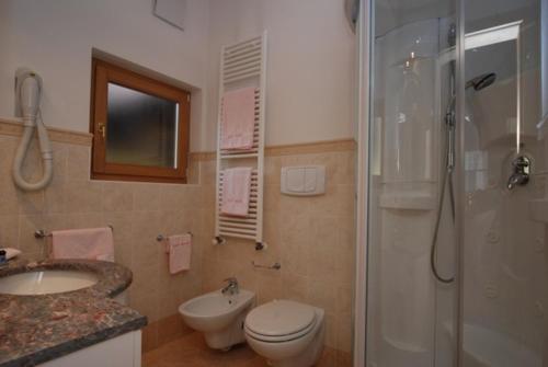 Koupelna v ubytování Sport Hotel Sass Maor