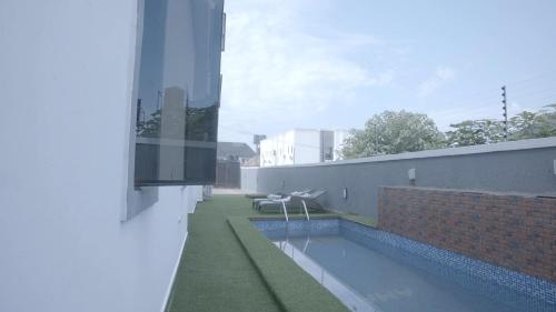 Πισίνα στο ή κοντά στο Supreme Villa Apartment