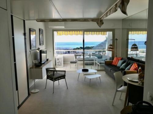 Studio vue mer climatisé, 2 à 4 pers., parking en option à Villeneuve-Loubet Plage - FR-1-252A-131