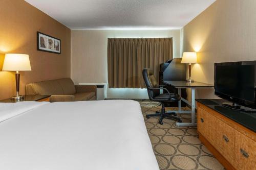 TV o dispositivi per l'intrattenimento presso Comfort Inn Thetford Mines