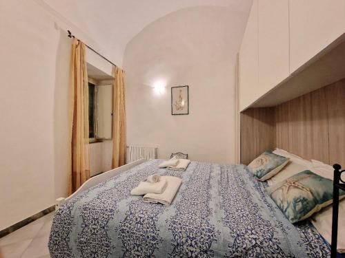 Parthenope's House