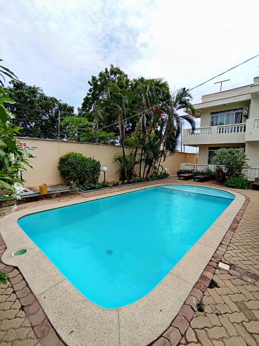 Πισίνα στο ή κοντά στο Pawenzi Serviced Apartments, Shanzu Mombasa
