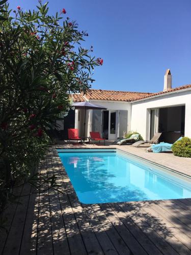 ღ Plein Soleil En Ré Villa Spacieuse avec Piscine & Wifi