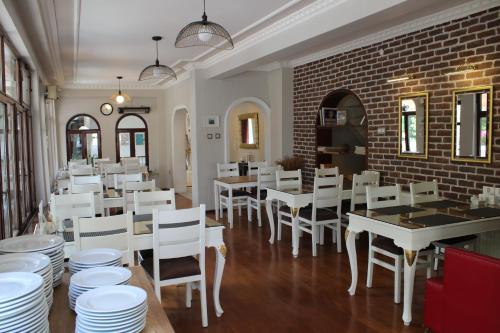 Foto dalla galleria di Villa Blanche Hotel SPA & Garden Pool a Istanbul