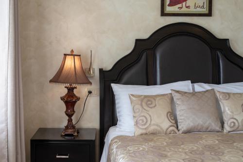 Queen Mary Luxury Rooms Split