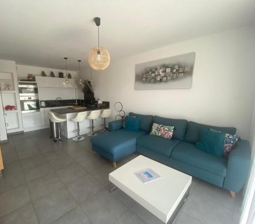 Photo de la galerie de l'établissement Appartement T2 avec piscine, à Porto-Vecchio