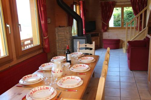 Photo de la galerie de l'établissement Chalets du Danay Lachat, à Saint-Jean-de-Sixt