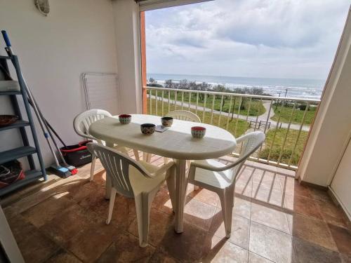 Photo de la galerie de l'établissement 067 Résidence de la Plage Tamaris 126, au Cap d'Agde