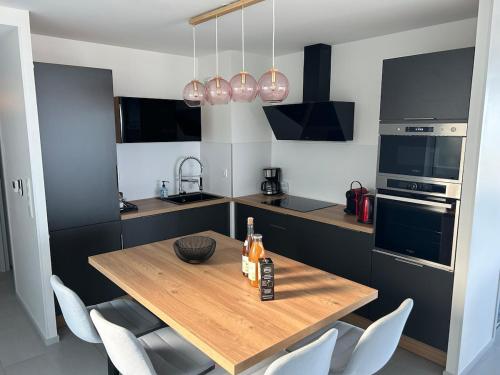 Photo de la galerie de l'établissement Cap 117 - Magnifique appartement face à la mer, à Plérin