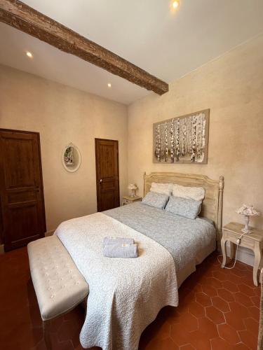 Bel appartement aixois dans le centre historique