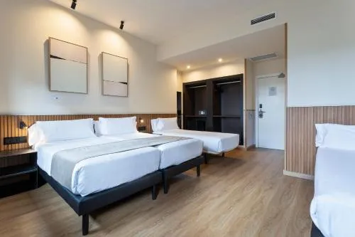 Hotel Acta Madfor photo 32