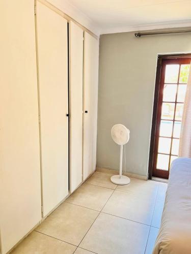 Ένα ή περισσότερα κρεβάτια σε δωμάτιο στο Three Bedroom Pool Villa
