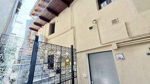 Μπαλκόνι ή βεράντα στο Small Alley Pinerolo