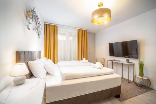 Sunbeam Ridge Apartment