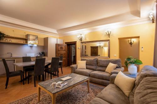 Residenza Sinibaldi - XVII century experience