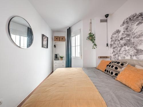 Beachfront apartment with sea view at Burriana beach, Nerja