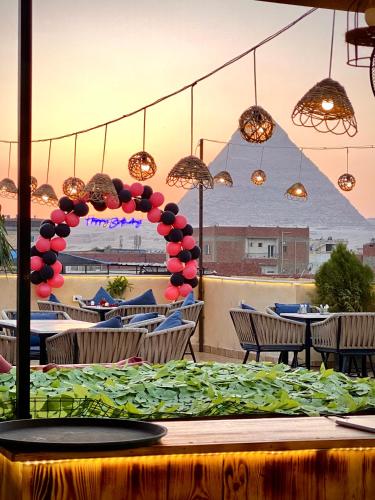Imagen de la galería de Farsha Pyramids Inn, en El Cairo