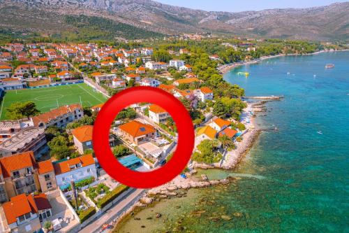 Ảnh trong thư viện ảnh của Villa Marija vacation house - 5 m from the sea ở Orebić