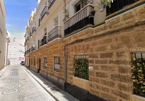 Le Charme Little Apartments