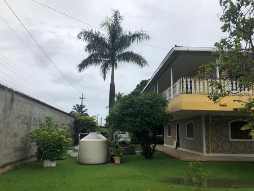 Taman di luar Sítio Ondina e Arruda