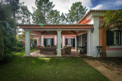 Quinta do Peru Golf Retreat