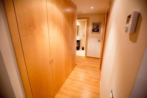  Apartaments Ashome -  Room  picture :   Bath    TV    Hairdryer                           