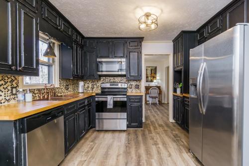 Dapur atau dapur kecil di Downtown Getaway