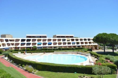 Bazén v ubytování AS21549 - Studio lumineux vue mer avec piscine et parking commun nebo v jeho okolí